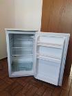小型冷蔵庫（高さ約85cm　幅約48cm　奥行約48cm）