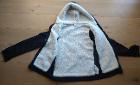 ⑬Abercrombie Kids　ボア付きパーカー　24€