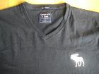 【終了】③Abercrombie & Fitch　VネックTシャツ　12€