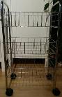 ３段カゴ 39 x 26 x 65：　５ユーロ