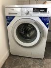 洗濯機　2年使用　横60Cm おく60Cm 高さ85Cm 15ユーロ　　※5月4日売却済