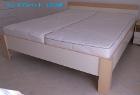 ●#13　ダブルベッド＋マットレス　薄茶　IKEA　190*210*h82
約5年使用したのでフレームだけでもいかがでしょうか