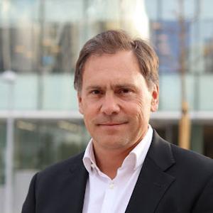 https://paris2.global-coding.com/frankfurt/user/pmbp6v5rn95pigffqcmhfet03e.jpg