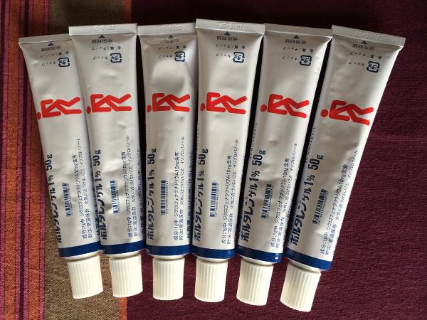 ボルタレン 塗り薬 塗るタイプのボルタレンは値段は高いが痛みによく効く！｜おすすめの市販薬を最速で選ぶ