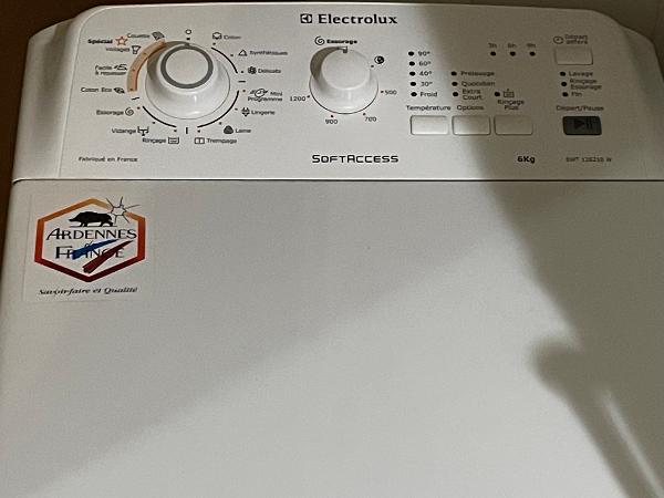 洗濯機Electrolux EWT126210 | ジモモパリ