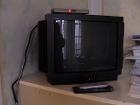 ソニーTV Trinitron　ブラウン管テレビですが、綺麗な画像でTNTやデジタル番組を見れます。他のものを購入された方には無料です。