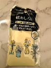 3€  あぶらとり紙 おしろい (オークル)