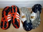 サッカースパイク（左オレンジ-Adidas Size19センチ 3€）（右白-Umbro、Size21センチ 3€) 