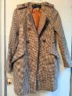 ZARAコート、€２５