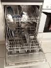 外国に転勤です。

BOSCH製の２００５年物ですが、しっかり綺麗に使っています。
引き取りに来て下さる方に１００ユーロで。

同時に、電子コンロ／オーブン（１００ユーロ）も購入の方には少々値段下げられます。

