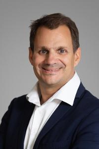 https://paris2.global-coding.com/paris/user/jrr5ei1gdam5788ht32lrrfclm.jpg